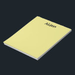 Gelbes Personalisiertes Notepad Notizblock<br><div class="desc">Yellow Personalisiert Notepad ist ein großartiges Geschenk oder kleine Geschenk! Das wird auf jedem Schreibtisch großartig aussehen! Sie haben die Wahl zwischen zwei Größen.</div>