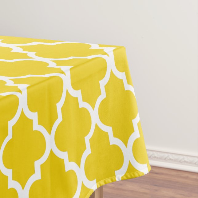 Gelbes Quatrefolienfliesen-Muster Tischdecke (Beispiel)