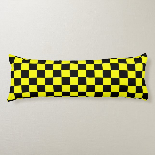 Gelbes Schwarz-Schachbrettmuster Seitenschläferkissen (Vorderseite)