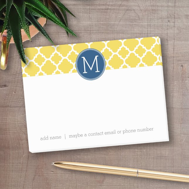 Gelbes und Navy-Quatrefolienmuster Custom Monogram Post-it Klebezettel (Personalized post-it notes - add your name and other text)