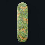 Gelbgelbe tropische Blätter Papageienmuster Skateboard<br><div class="desc">Dieses coole und lebendige Muster ist perfekt für den Vogelliebhaber. Die handbemalten Aquarelltöne sind hellgelb, blau, orange und grüne bzw. gelbe Bananenpfeife auf einem schlichten blauen Hintergrund. Es ist künstlerisch, trendig, einzigartig und modern, perfekt für die Sommersaison! ***WICHTIGE HINWEIS FÜR DESIGN: Für individuelle Designanfragen, wie z.B. passende Produktanfragen, Farbänderungen, Platzierungsänderungen...</div>