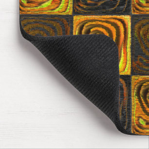 Gelbliche Quadrate und Kreise in rustikalem Mosaik Mousepad