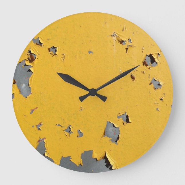 Gelbrisches Metall: schmutzige Textur. Große Wanduhr (Vorderseite)