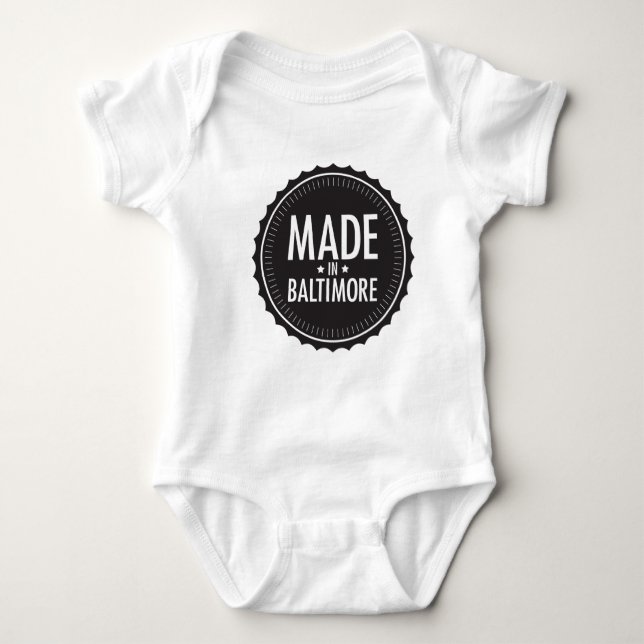 Gemacht im Baltimore-Babybodysuit Baby Strampler (Vorderseite)