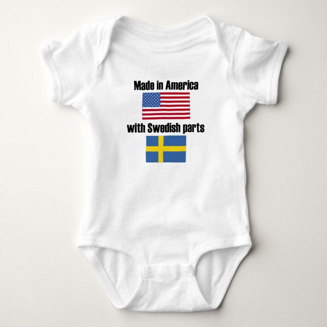 Gemacht in Amerika mit schwedischen Teilen Baby Strampler (Vorderseite)