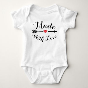 Gemacht mit Liebe-Baby-Spielanzug Baby Strampler
