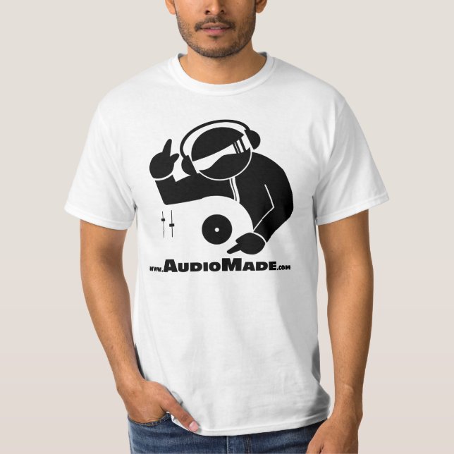 Gemachtes AudiodJ und Musik-Produzent T-Shirt (Vorderseite)