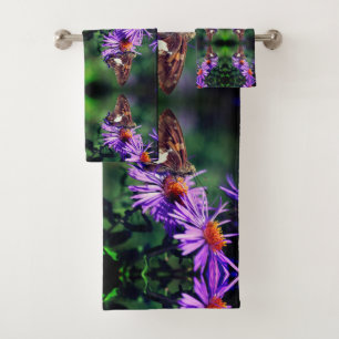 Gemäldete Lady Butterfly auf Aster-Blume Abstrakt Badhandtuch Set