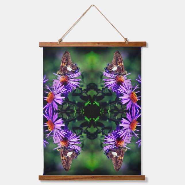 Gemäldete Lady Butterfly auf Aster-Blume Abstrakt Wandteppich Mit Holzrahmen (Vorderseite)