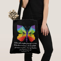 Gemalter Schmetterling mit Vers von Ecclesiastes 3