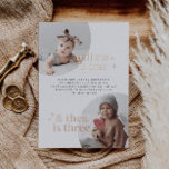 Gemeinsame Einladung zum Geburtstag mit Arches Ros<br><div class="desc">Eine moderne gemeinsame Geburtstagseinladung mit einer echten Goldfolie aus Rose,  mit Platz für 2 eigene Fotos. Sie müssen sicherstellen,  dass Sie Ihr Foto unter der 'Maskenschicht' auf die Ebene verschieben,  sodass es hinter den Formen liegt!</div>