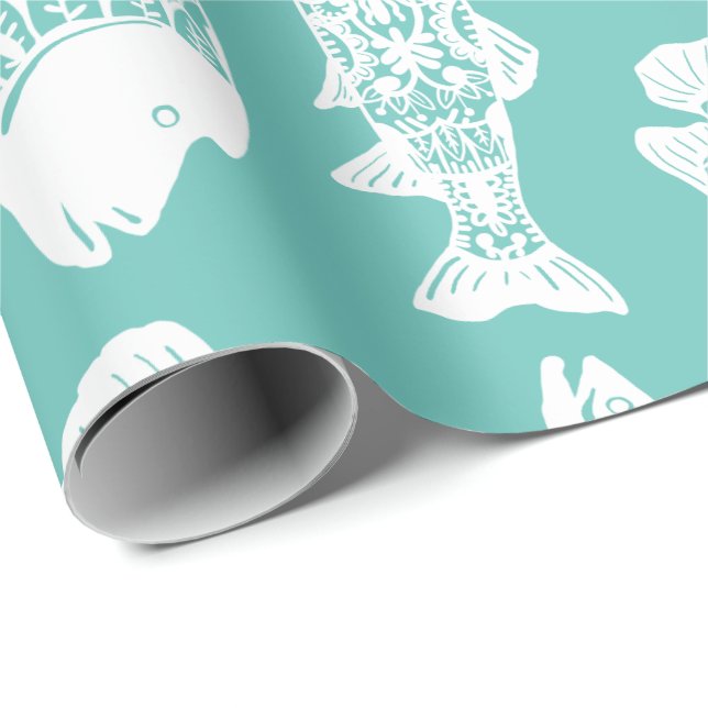 Gemusterte nautische Weißblütenfische Geschenkpapier (Rolleneckpunkt)