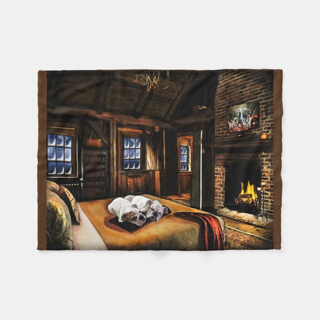 Gemütliche Bulldogs in einer Hütte Fleecedecke (Vorderseite (Horizontal))