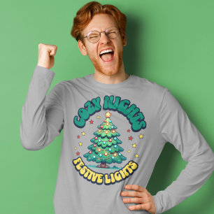 Gemütliche Nächte, Festliche Lichter Weihnachtsbau T-Shirt