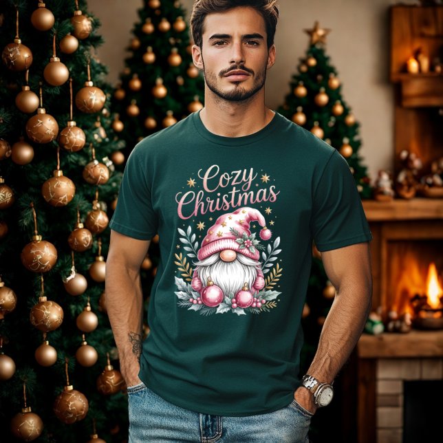 Gemütliche Weihnachten Niedlich Pink Gnome T-Shirt (Von Creator hochgeladen)