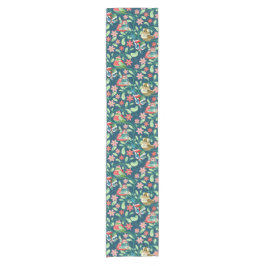 Gemütliche Weihnachtsgeburten in Evergreen Florals Kurzer Tischläufer