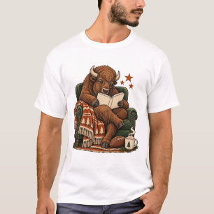 Gemütlicher Bison Bücherwurm beim Lesen und Fußbal T-Shirt