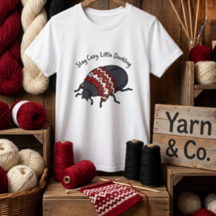 Gemütlicher Dunkelkäfer T-Shirt