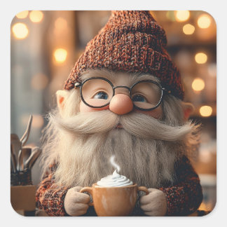 Gemütlicher Gnome Genießen Sie eine Tasse heißen K Quadratischer Aufkleber