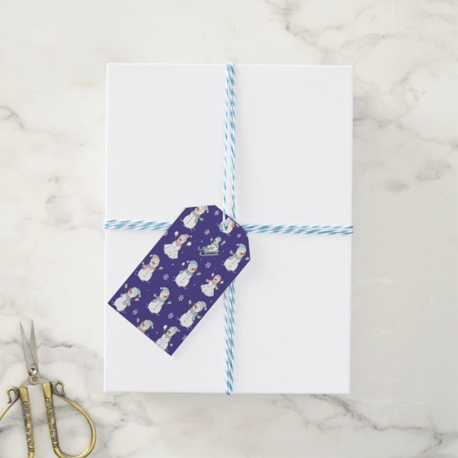 Gemütlicher verschneiter Schneemann Winter Geschenkanhänger (Mit Garn)