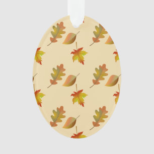 Gemütliches Blätter aus Herbstapel Blätter aus Eic Ornament
