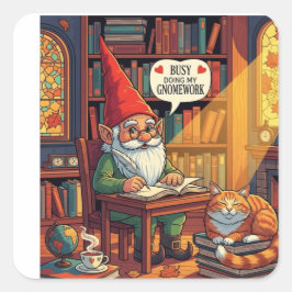 Gemütliches Gnome mit seinem Gnomework Quadratischer Aufkleber