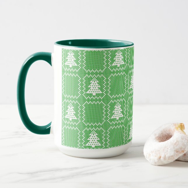 Gemütliches Weihnachtsbaum hässlich Pullover Schac Tasse (Mit Donut)