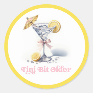 Gen Z Gelber Tini Ein Bisschen Älter Martini Gebur Runder Aufkleber