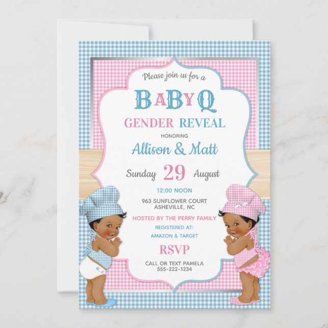 Gender Reveal Baby Q GRILLEN Pink Blue Gingham Einladung (Vorderseite)