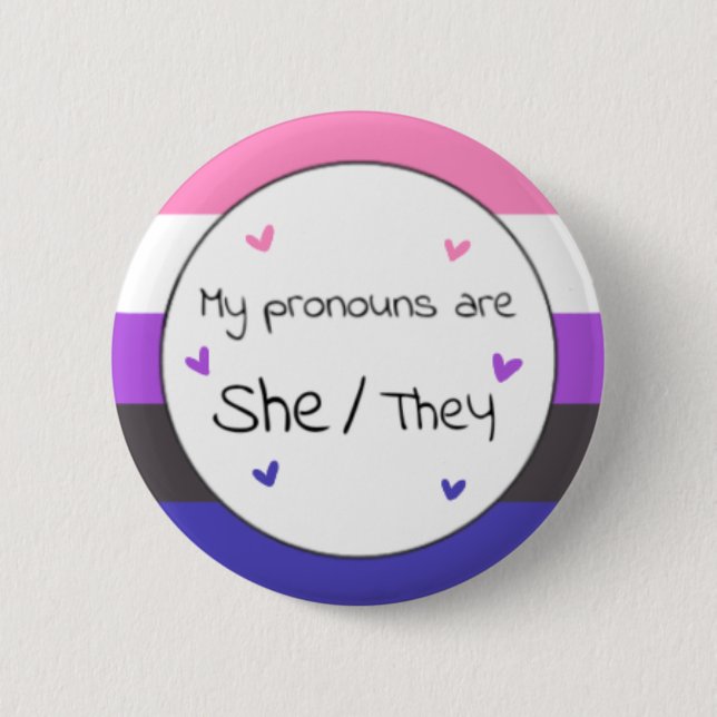Genderfluid She/they Pronoun Button (Vorderseite)