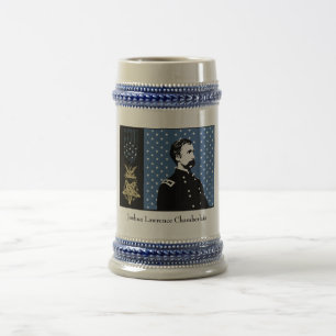 General Chamberlain und die Ehrenmedaille Bierglas