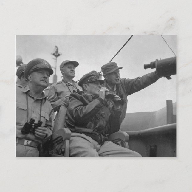 General Douglas MacArthur Shelling of Inchon Postkarte (Vorderseite)