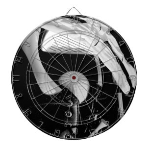 genervt dartscheibe