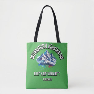 Genießen Sie die Majestät der Berge. International Tasche