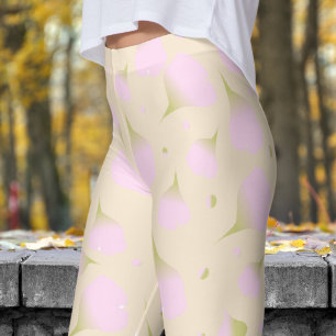 Gentle Pink Floral Pastell Petals Muster Leggings