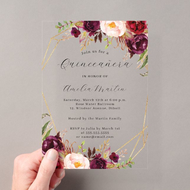 Geo Clear Acrylic Burgundy Floral Quinceanera Acryleinladungen (Insitu (Handheld))