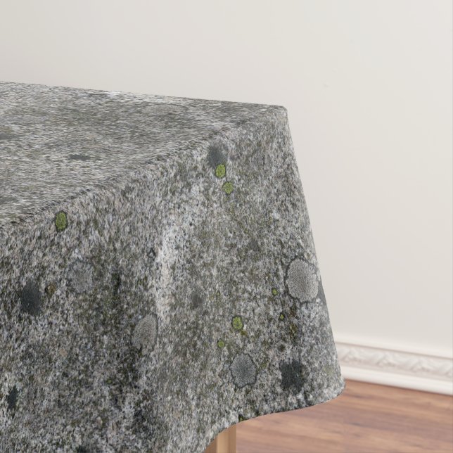 Geologie-Granit-Felsen mit grünem Moos Tischdecke (Beispiel)