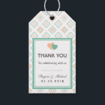 Geometric Diamond Tiles Pattern Wedding Gift Tag Geschenkanhänger<br><div class="desc">Farbenfrohe moderne geometrische Fliesenmuster mit niedlicher Herzform. Mit diesem hübschen Label-Tag bedanken wir uns bei Ihren Gästen. Ein einfaches Geschenketikett für Hochzeit,  Verlobungsfeier,  Jubiläum,  Brautparty,  Geburtstagsfeier oder Babydusche. Passen Sie das Tag für jeden besondere Anlass an. Mit Muster auf der Rückseite.</div>