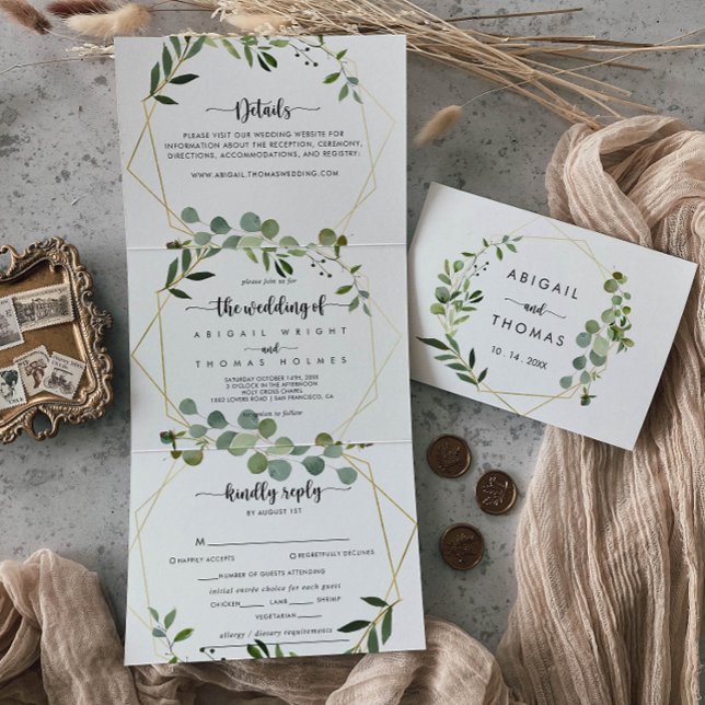 Geometric Gold Green Eucalyptus Wedding Dreifach Gefaltete Einladung (Von Creator hochgeladen)