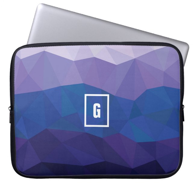 Geometric low poly design blue laptop sleeve case. (Vorderseite)