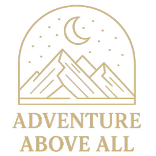 Geometric Mountain & Moon Abenteuer T-Shirt – Tief Hoodie