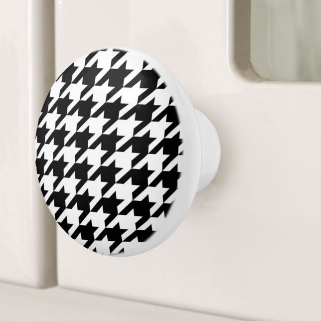 geometrisch Schwarz-weißes Hahnentrittmuster Keramikknauf (stylish geometric black white houndstooth pattern ceramic knob)