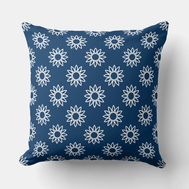 Geometrische Blume 01 - Weiß auf Shibori Blue Kissen (Vorderseite)