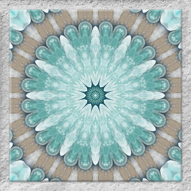 Geometrische Keramik des Radialmeers Fliese (Tile featuring an original geometric floral sea star design based on images of the beach and ocean)