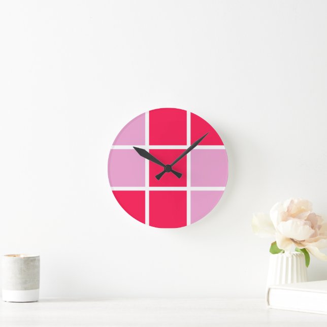 geometrische Quadrate der rosa, weißen Linien Runde Wanduhr (Zuhause)
