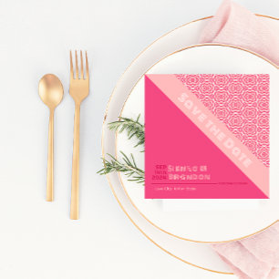 Geometrische Rose Rote Save the Date-Karte Date