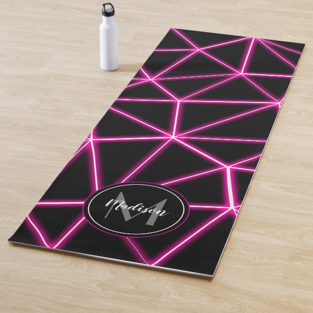 Geometrische schwarze Dreiecke Neonrosa Linien Mon Yogamatte (Beispiel)