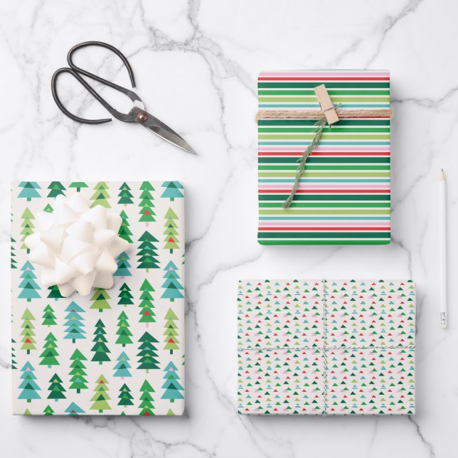 Geometrische Weihnachtsbaumen auf Rahm Geschenkpapier Set (Vorderseite)