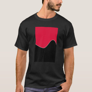 GEOMETRISCHE ZWEI TONWAFFENMUSTERKRISE UND SCHWARZ T-Shirt