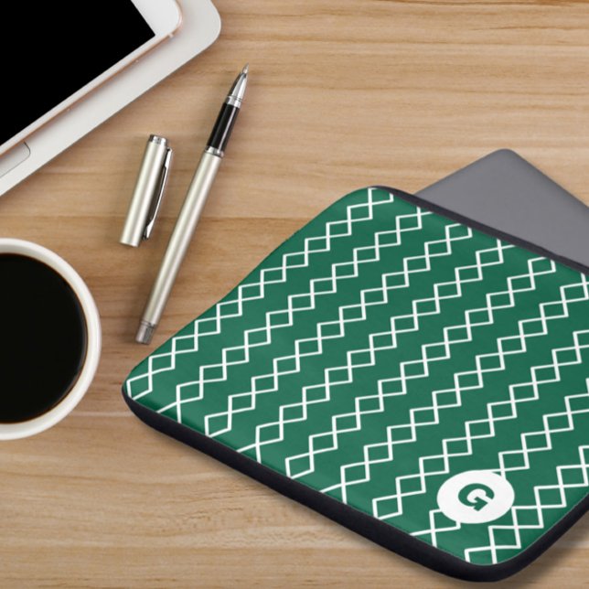 Geometrischer Notebookschlauch mit grüner Monogram Laptopschutzhülle (Von Creator hochgeladen)